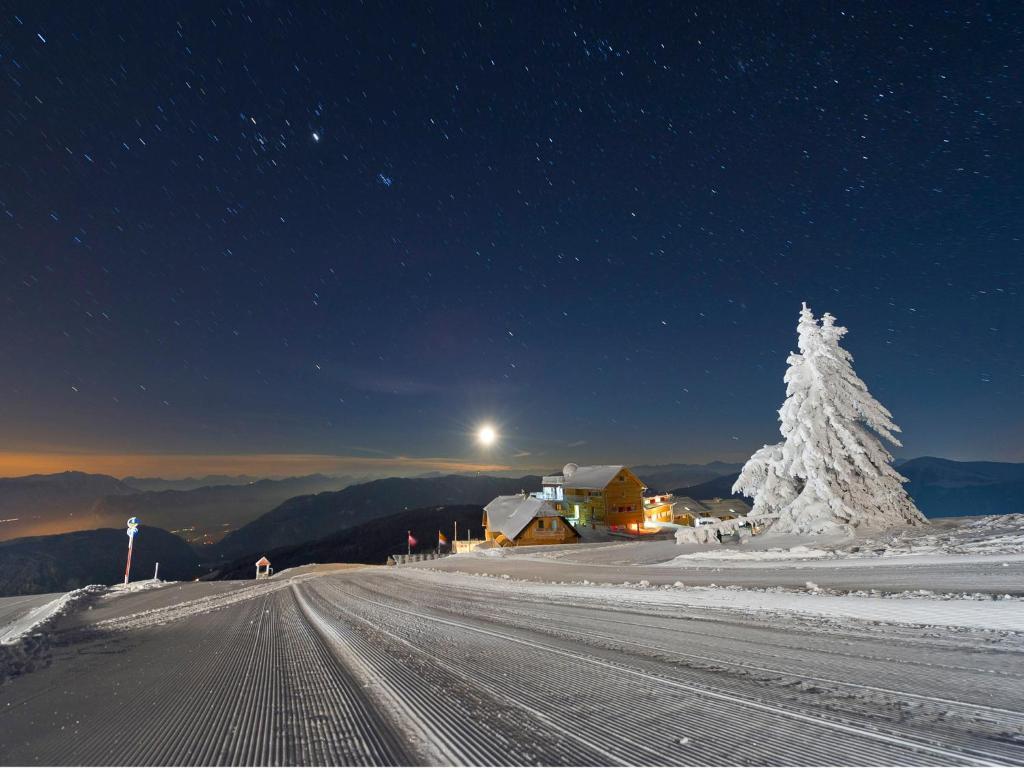 Alpinhotel Pacheiner Treffen Buitenkant foto